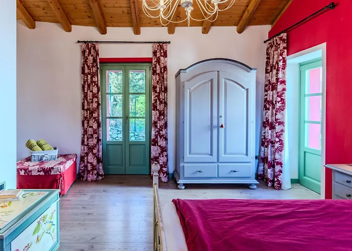 Tuschaus By Interhome 펜션 도마소