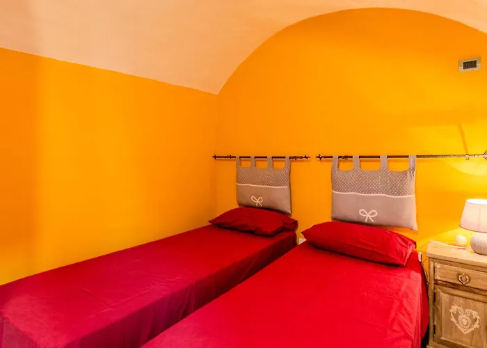 Tuschaus By Interhome * Domaso