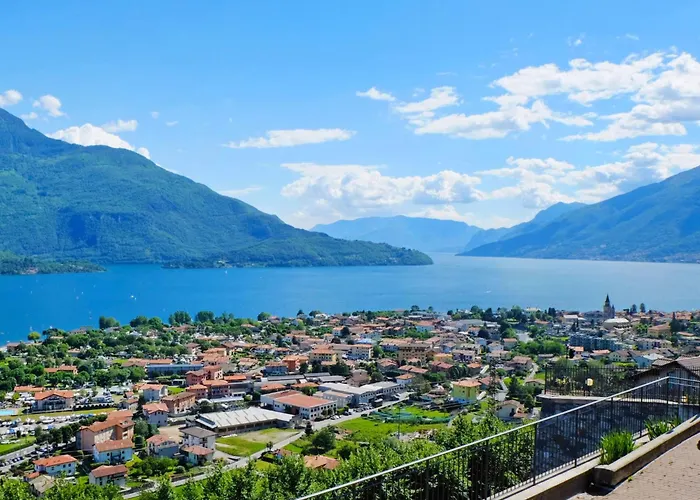 Tuschaus By Interhome * Domaso