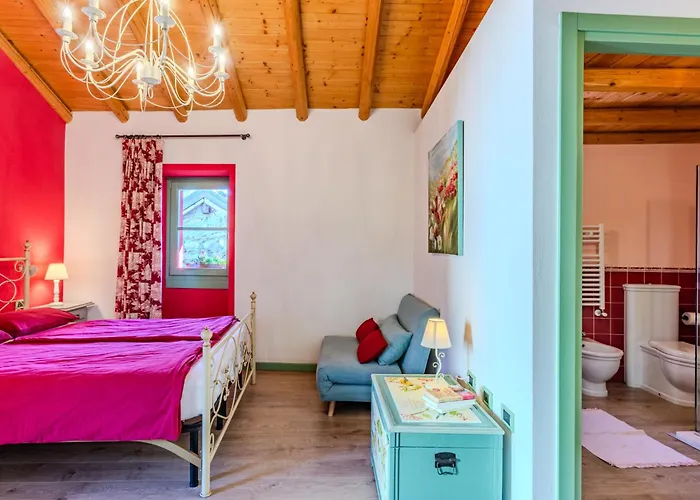 Tuschaus By Interhome *